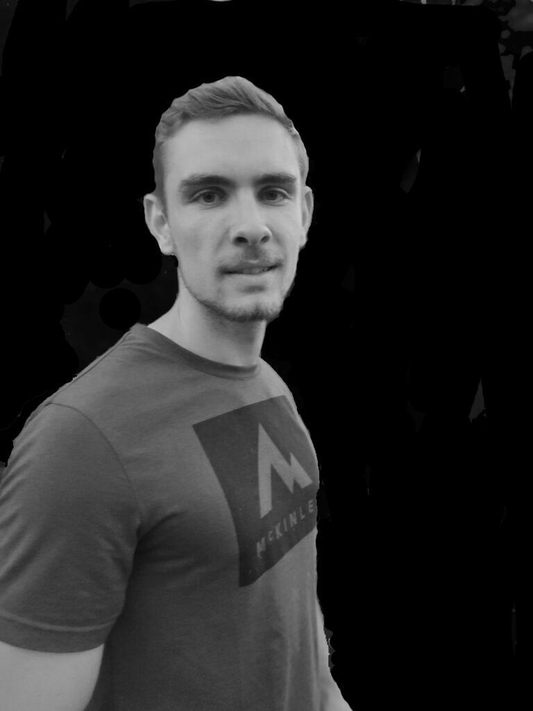 Je suis Nicolas coach sportif à domicile dans les Yvelines. Je vous accompagne pour atteindre facilement vos objectifs
